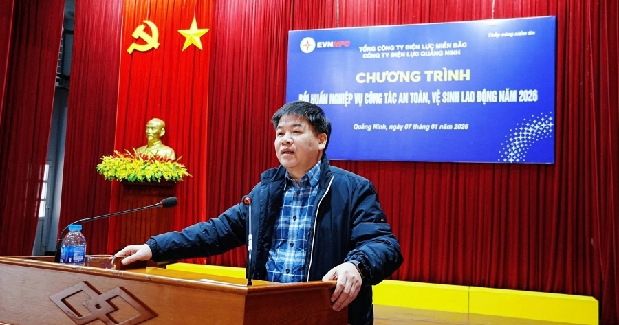 Công ty Điện lực Quảng Ninh siết chặt kỷ luật An toàn, nâng cao nghiệp vụ cho người lao động