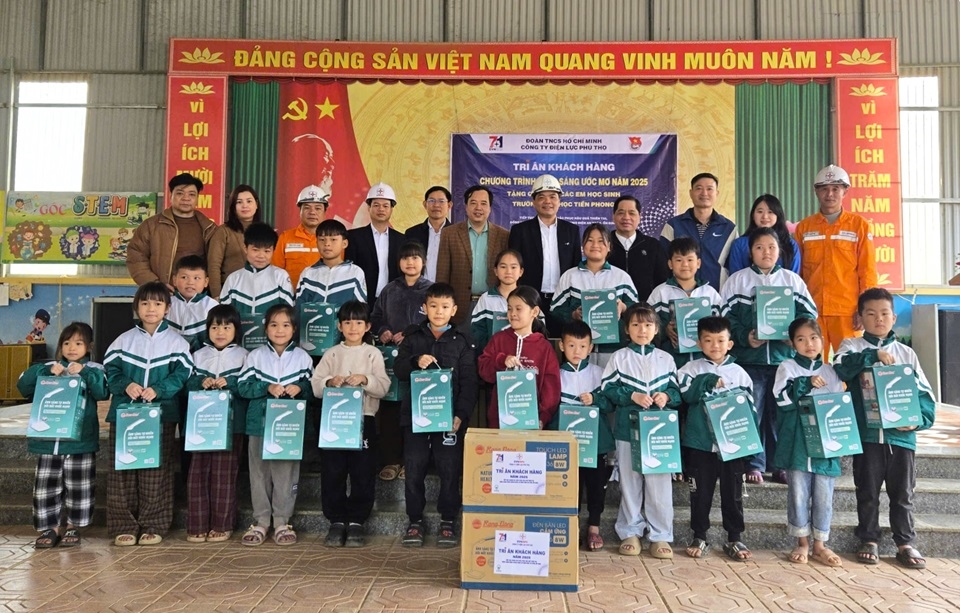 Da Bac. Thap sang uoc mo 2025