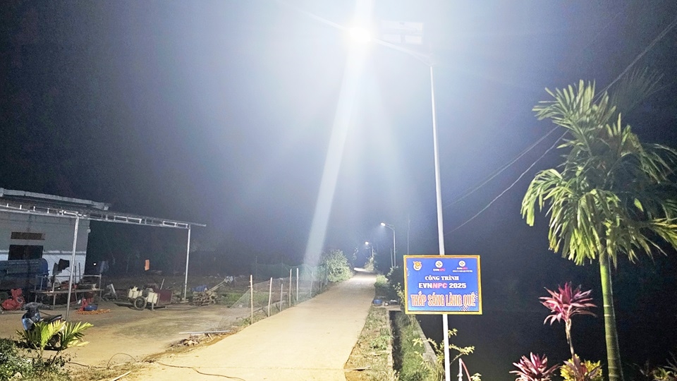 Tham sang lang que_Toi