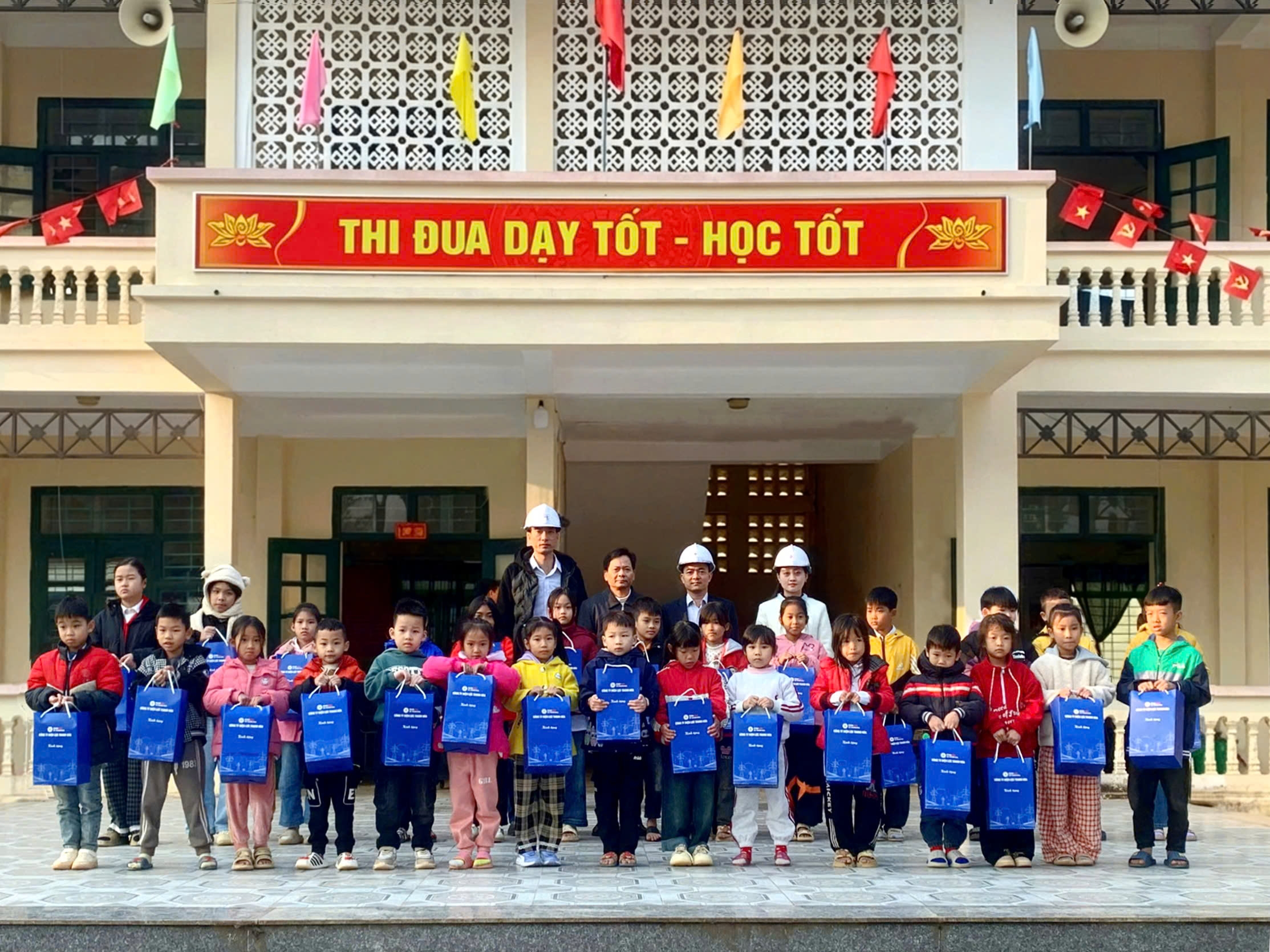 z7425067996057_99e1cb7d02b14cb456c062712f9e19fc