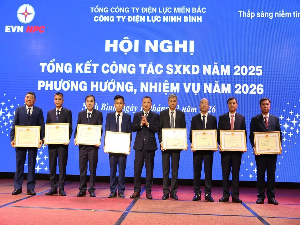 z7430795490207_cddcf293566359f5e960562ac4fbb7bc