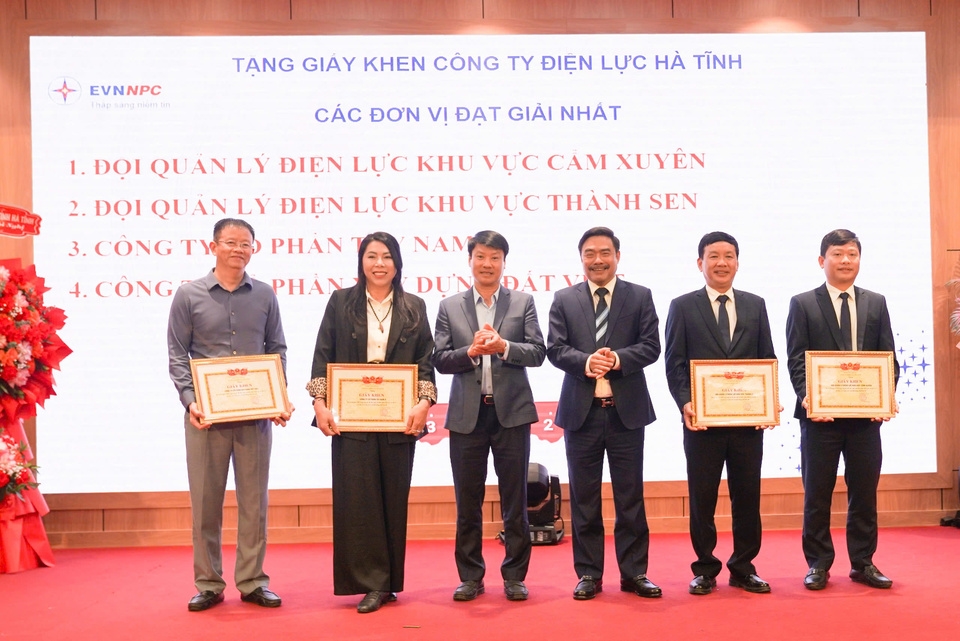 z7433553589204_43ea0b75dc884f4ad6ee2918302c06ca