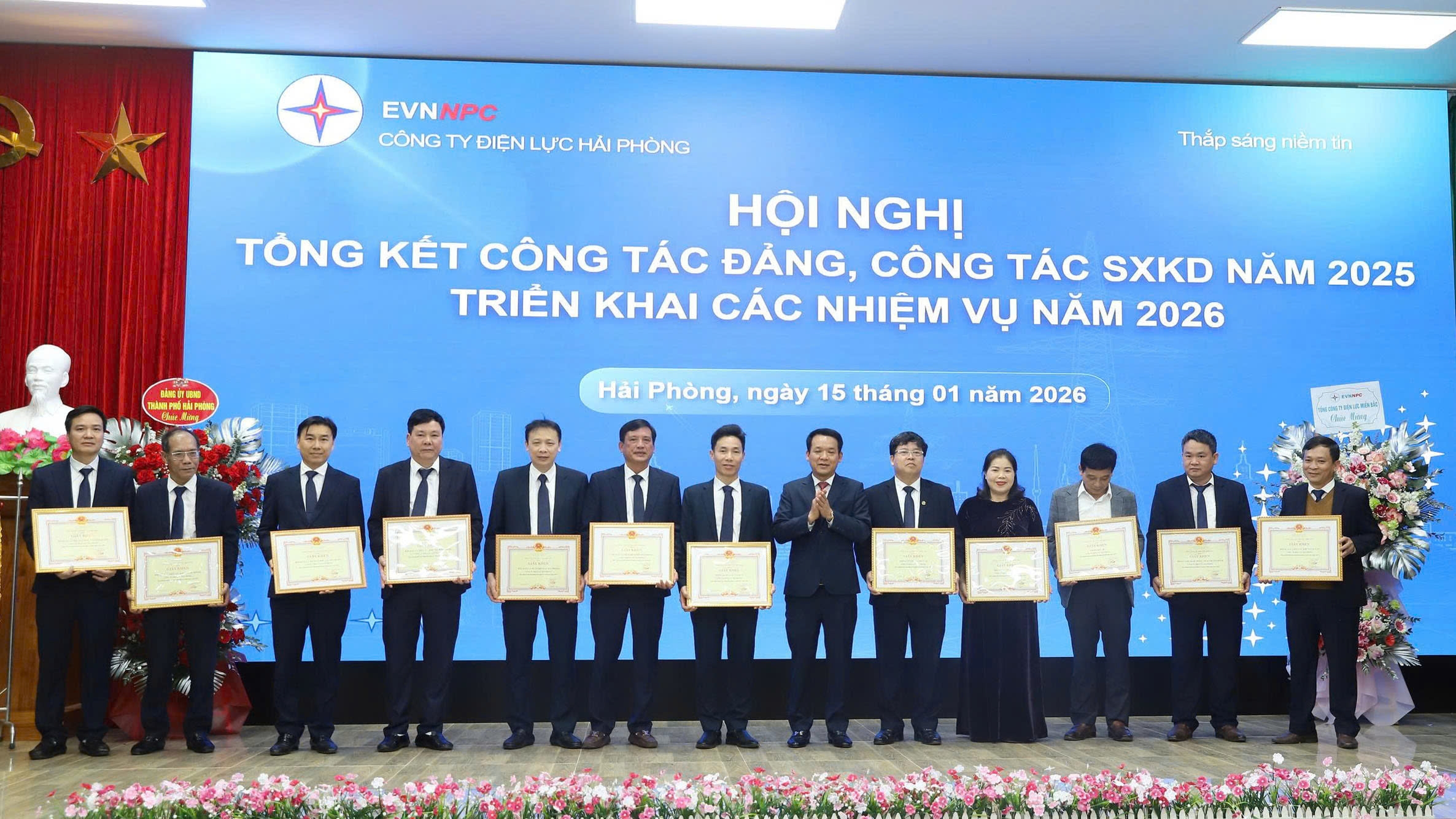 z7439573087554_883fe7c48dd3ede16cccaae842e1a034