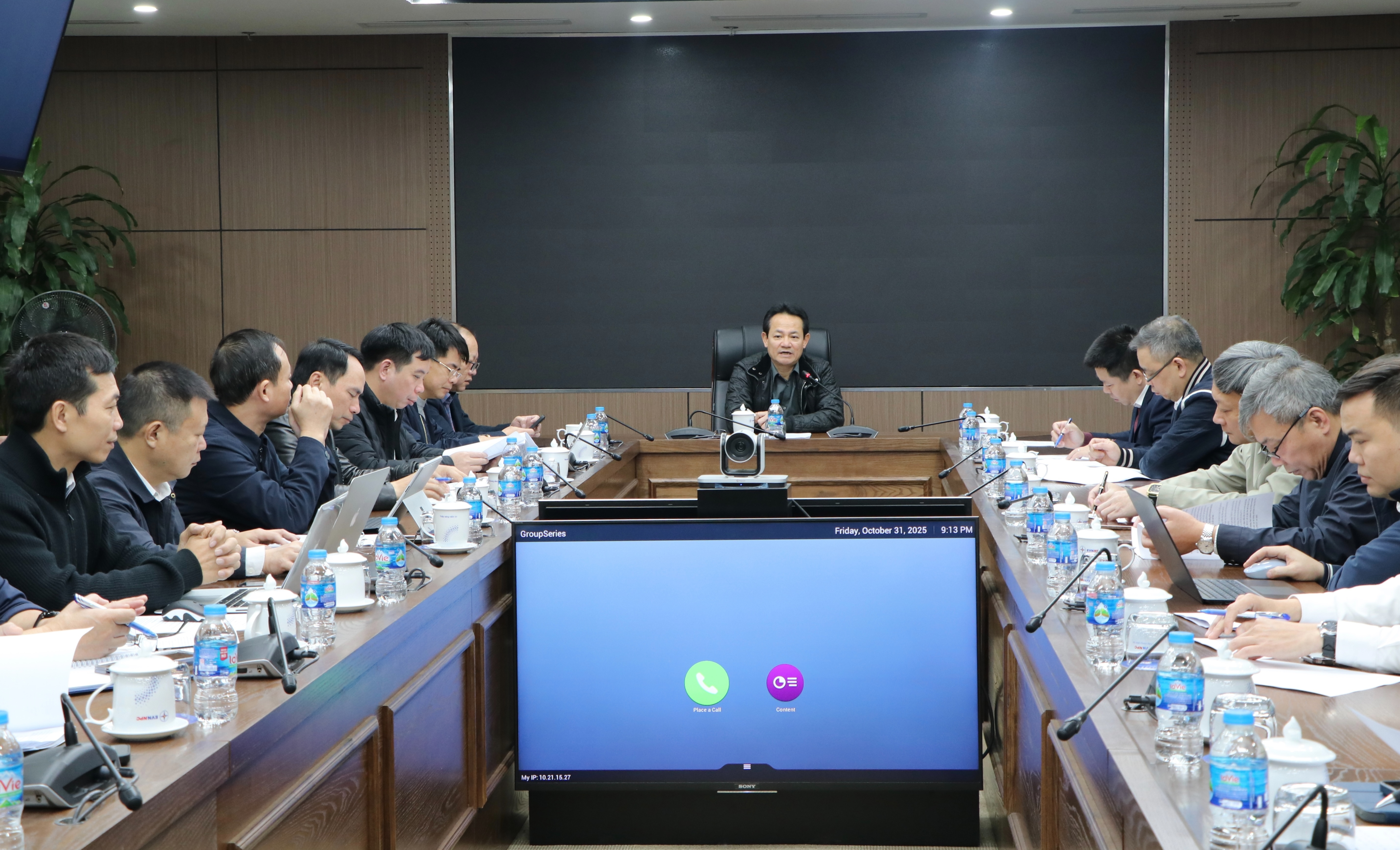 z7460764468021_6a6c114a09bced7cf160f12772f24f33