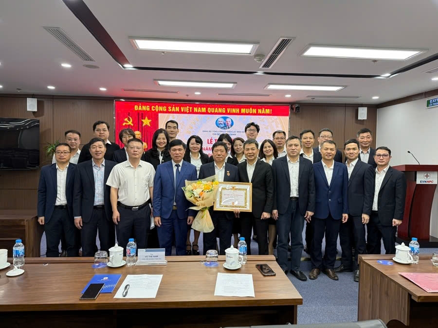 z7496770810269_2eb5008ea86a0db3e1eab1ccbdd9a19b