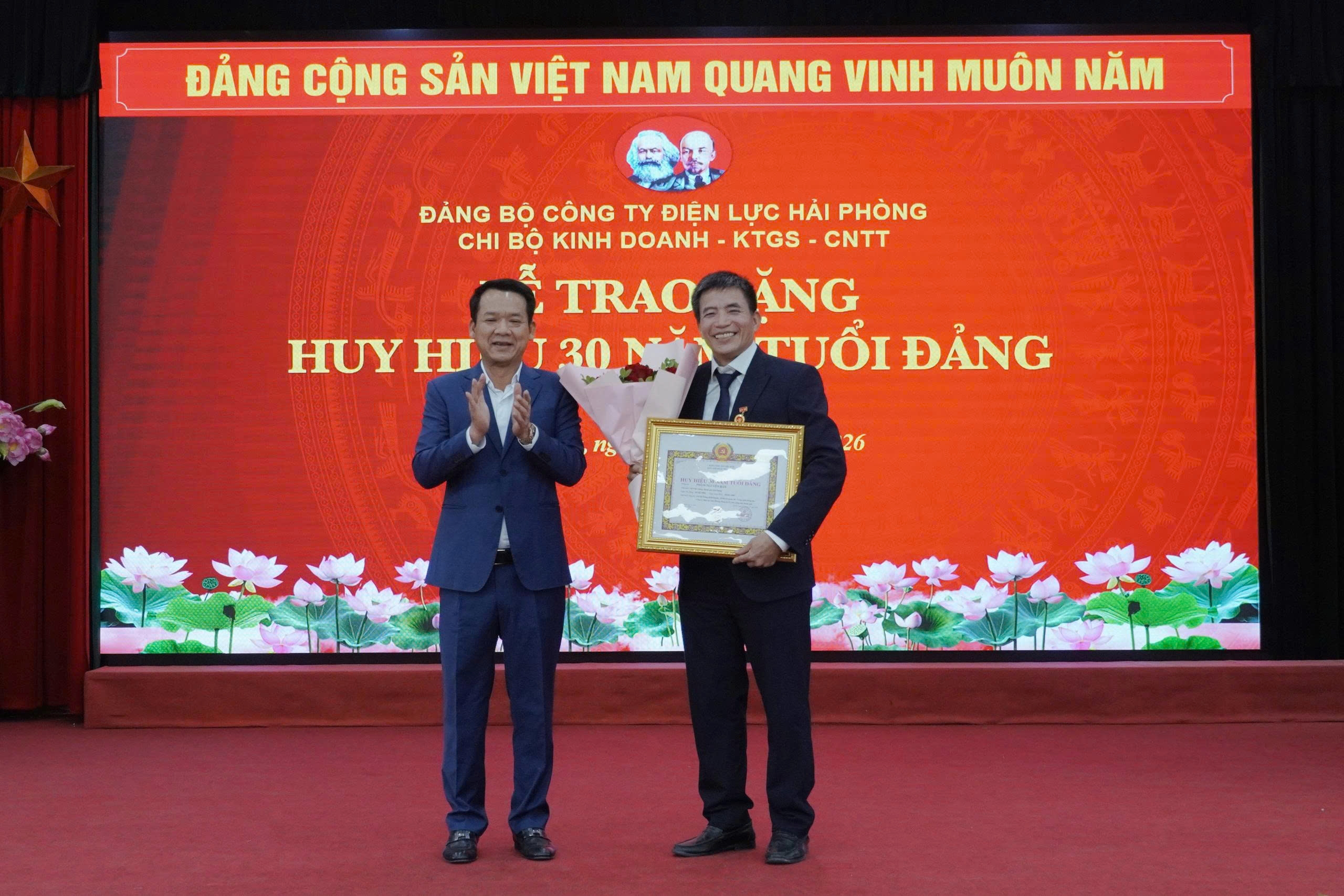 z7514172883962_1c2942a4104a86872248796e03f1ccf9