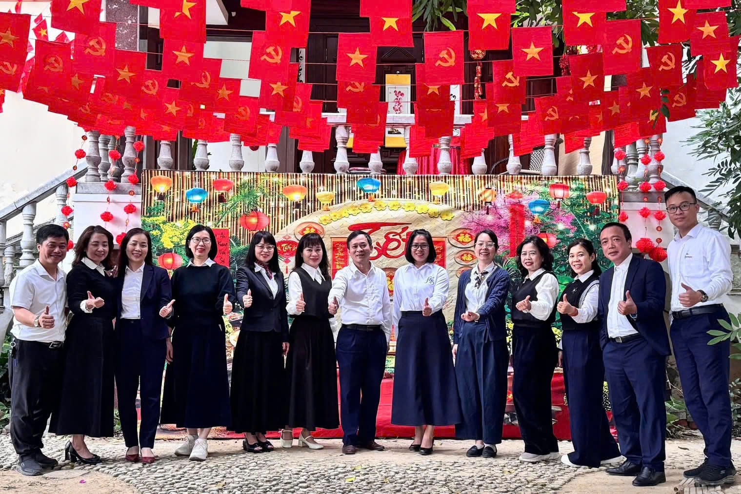 z7514167876073_68e999adc3d7394b1db0a26b8e53762a