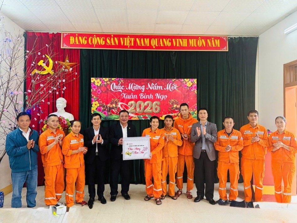 NhamayThuydienChiengNgam