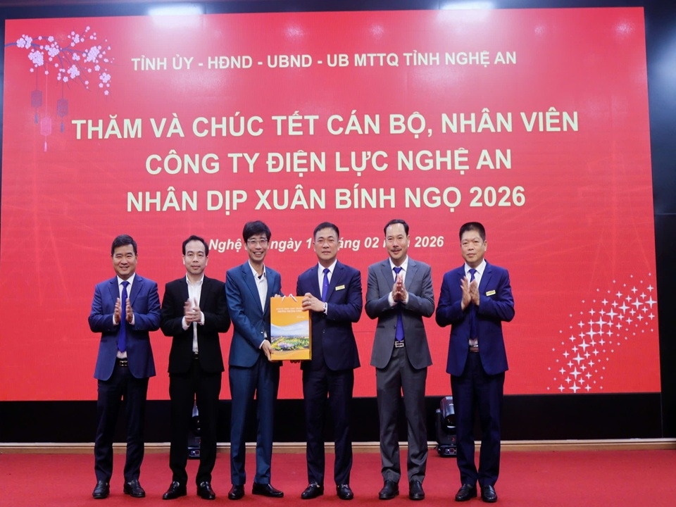 z7530463034073_30b46471a53133ba3b1fe08bad95b7aa