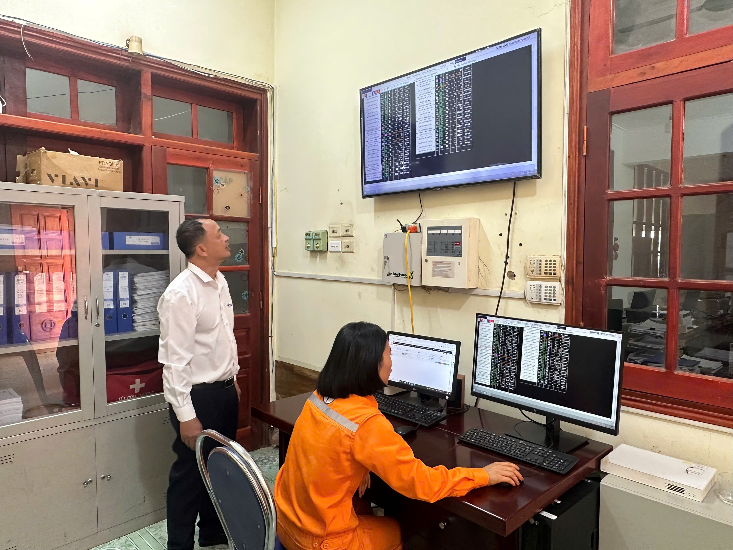 z7538385160233_14460263658cf5e881df28d9536608fd