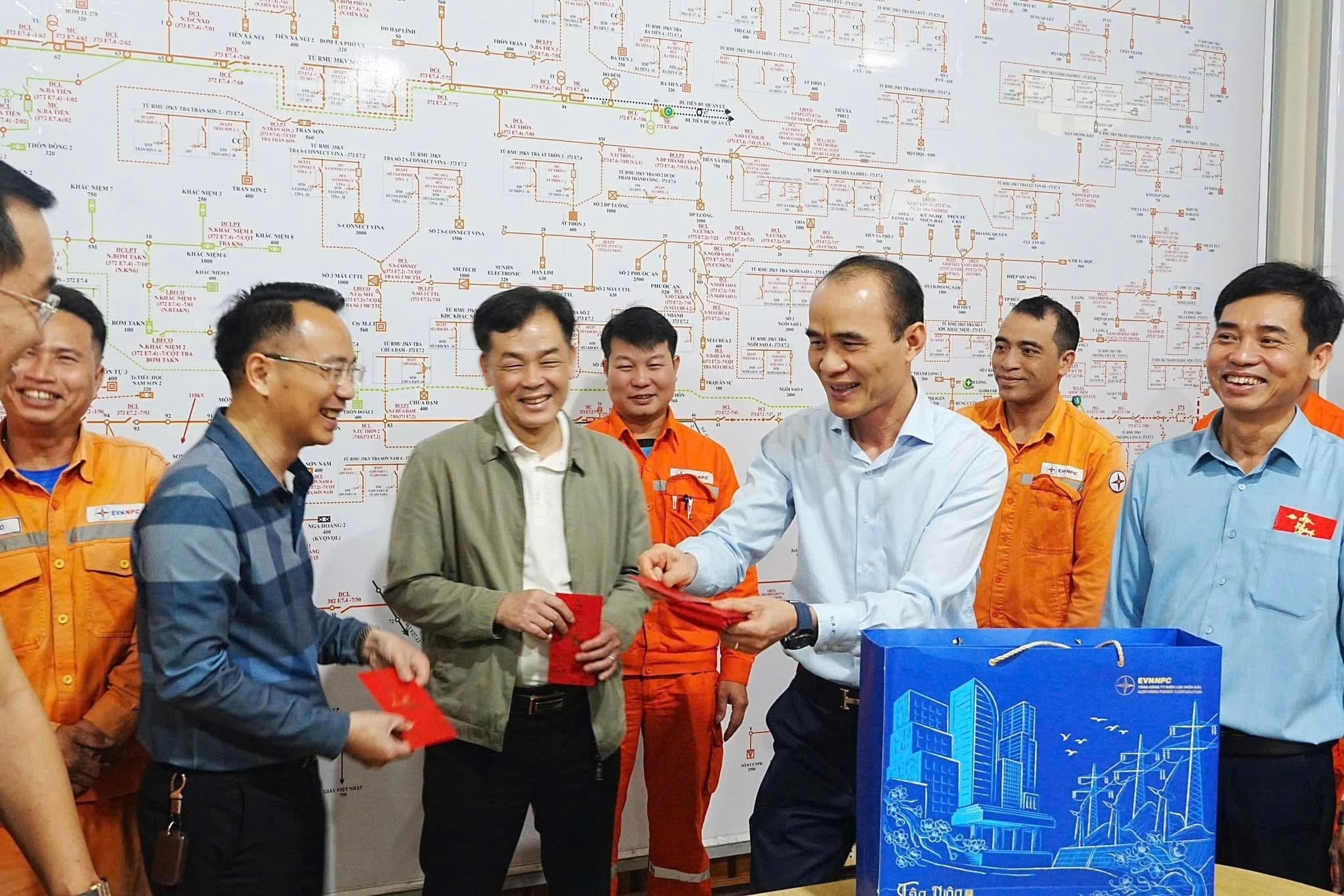 z7542932112937_39d318e4538c8cf7d2604f3fea187da6