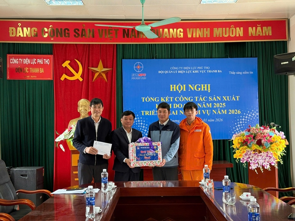 z7475135167920_539723290bb40951af6676f66ed0b0e1