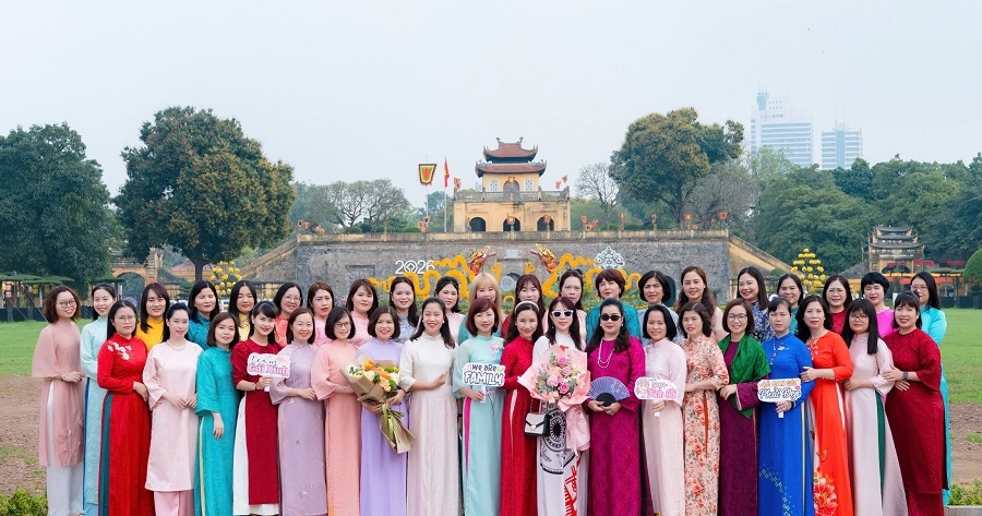 Ban Quản lý dự án Xây dựng điện miền Bắc hưởng ứng chương trình "Áo dài - Trao gửi yêu thương" và "Tuần lễ Áo dài" kỷ niệm 116 năm Ngày Quốc tế Phụ nữ (8/3/1910-8/3/2026)