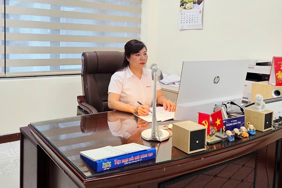 Doi Minh Xuan giu lua 1