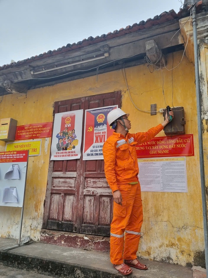 z7583067897025_63064a1203c44077d7c5588edc2ec4d5