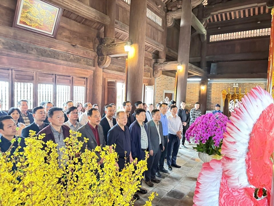 z7586272726488_bc39509f3f60c11ec3491acf89ac3bbc