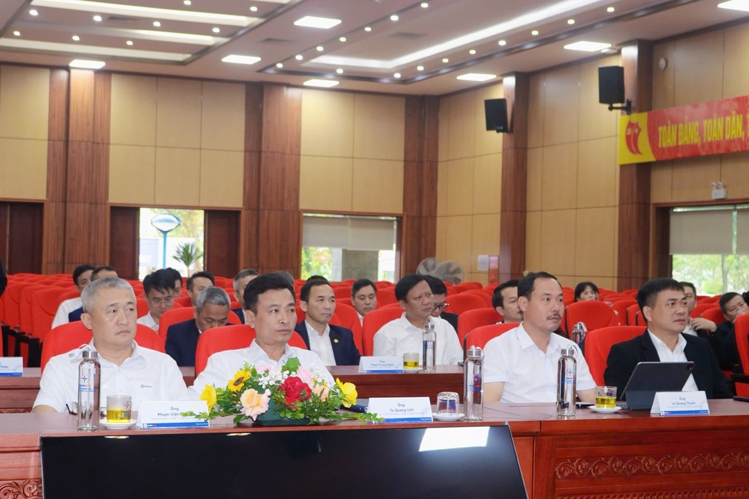 z7589934103674_9f0d41fdaf041271a8ab989f1143174f