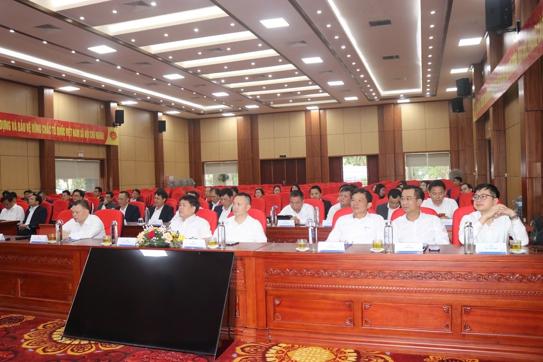 z7589934113229_6223a1fd6874bce1c253714a01ab05d6