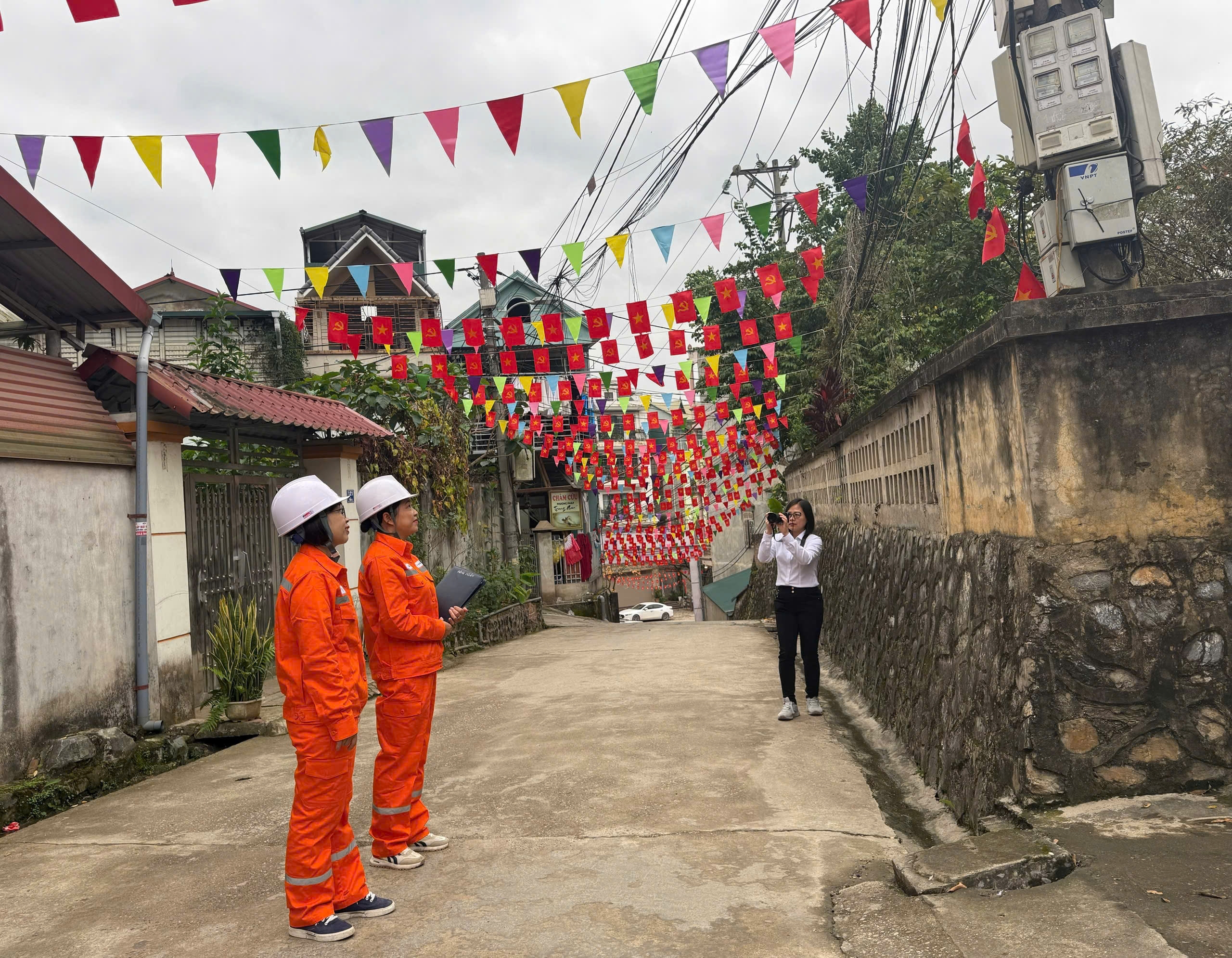 chị yến cao bằng