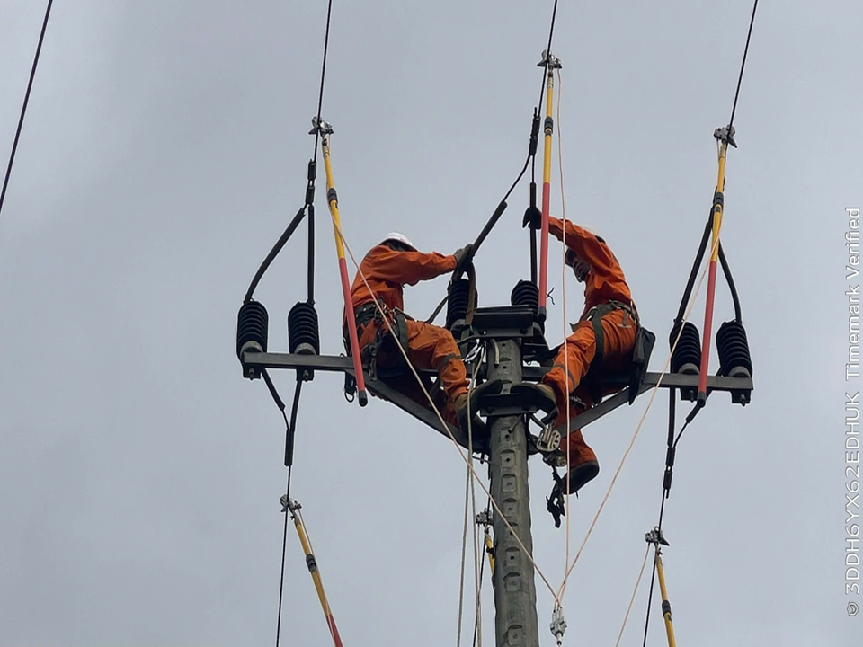 z7509715621622_22022e007518dcda979f268ad1ad3277