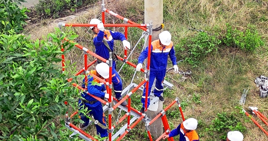 Từ sáng kiến hiện trường đến phong trào đổi mới sáng tạo trong thi công Hotline