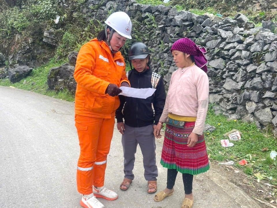 z7616935911836_0686d2a6eb7a1e02d348b66e3ac4c2aa