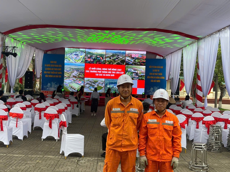 z7633132523969_799c2cfe3fef1592f254d44b70bd9edc