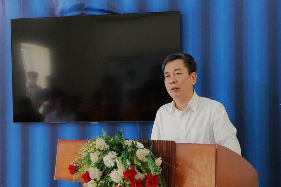 z7649336010509_a6f2871045e5a667b3276a3d37356356