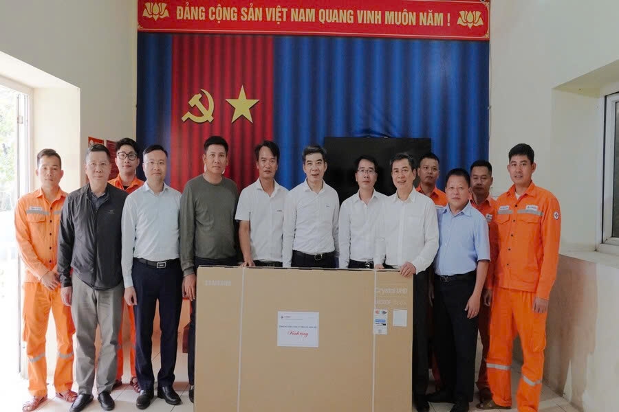 z7649336010510_e2cd0a776390c960912a04010cb10e68