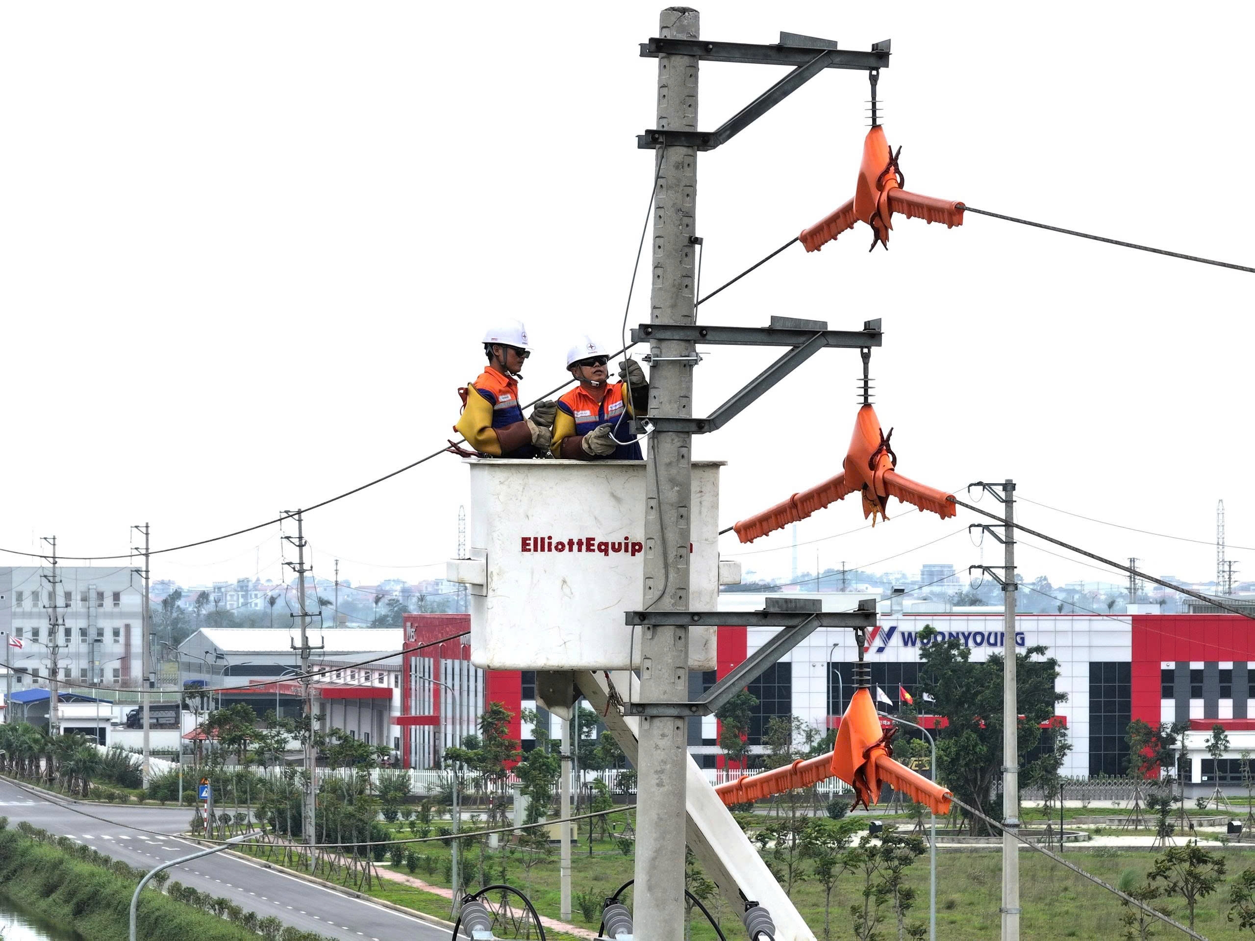 z7652184428940_299d31183aae3cb2e9c073c0c79a7d42