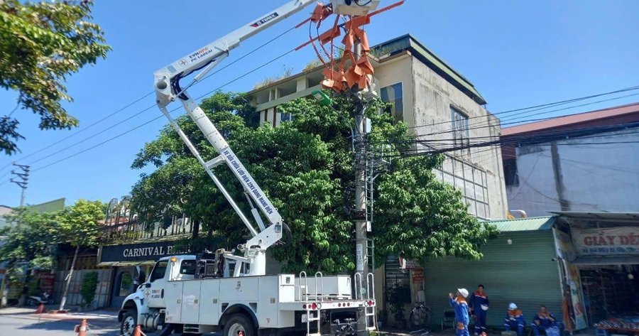 Công ty Điện lực Hà Tĩnh tiếp tục bứt phá hiệu quả sản xuất kinh doanh từ chuyển đổi số