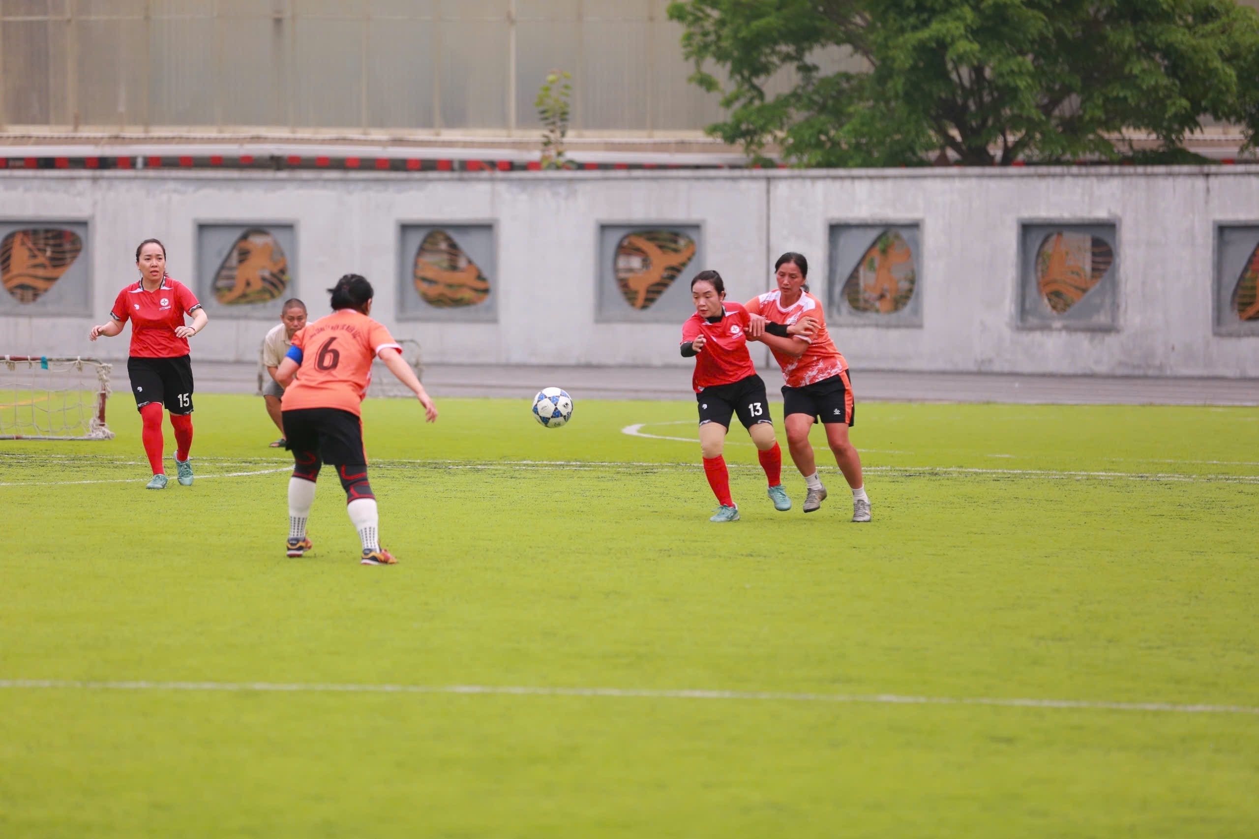 ef40419aee24607a39351