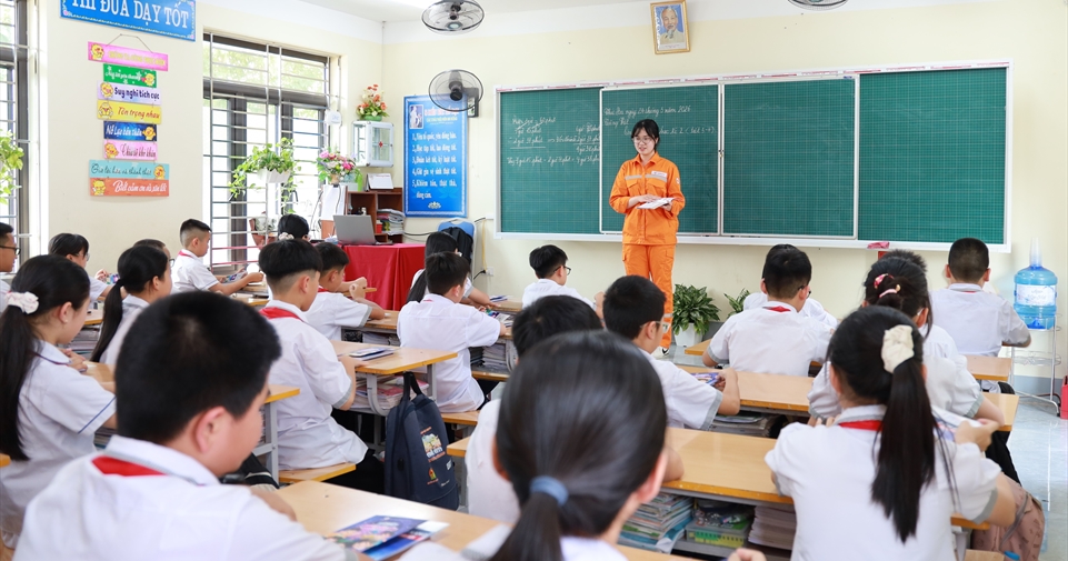 Điện Biên lan tỏa thông điệp “Sáng tạo xanh – Tương lai xanh” trong Giờ Trái đất năm 2026