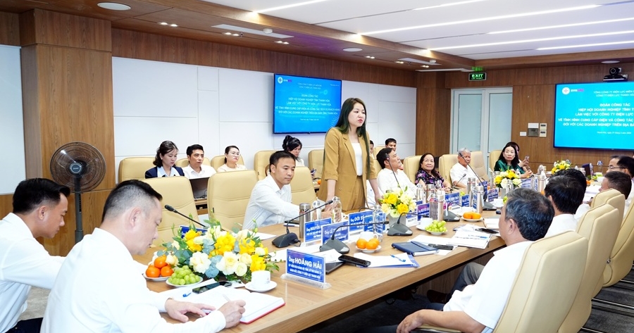Công ty Điện lực Thanh Hóa và doanh nghiệp thống nhất giải pháp đảm bảo cung ứng điện cho sản xuất, kinh doanh