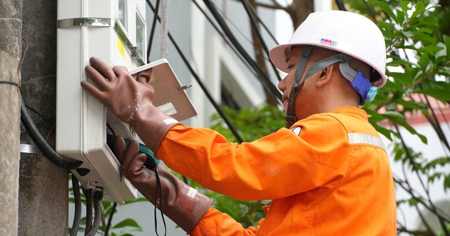 Từ hào khí Hàm Rồng đến khát vọng vươn tầm của thợ điện xứ Thanh