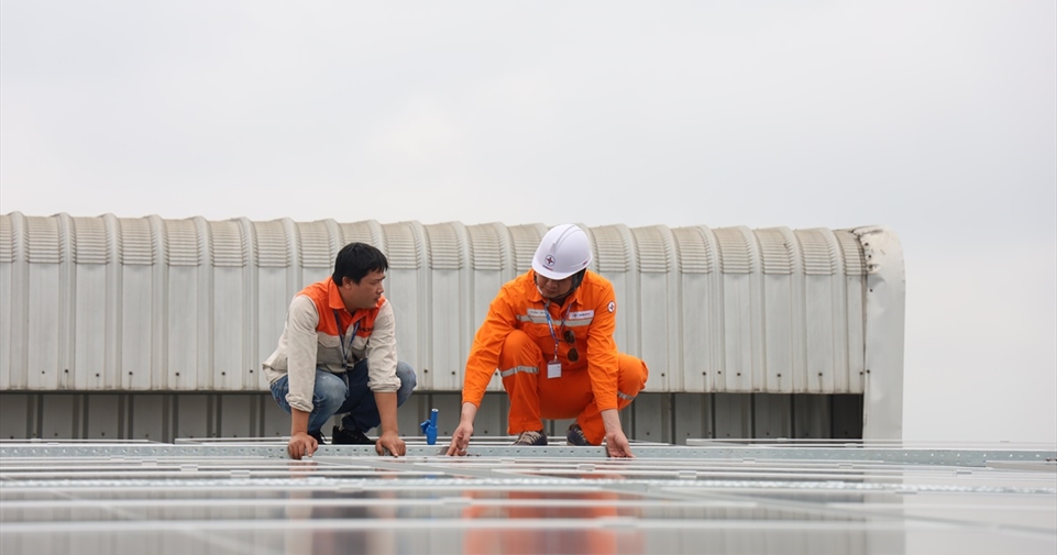 Công ty Điện lực Hưng Yên: Lan tỏa văn hóa tiết kiệm điện và phát triển năng lượng xanh