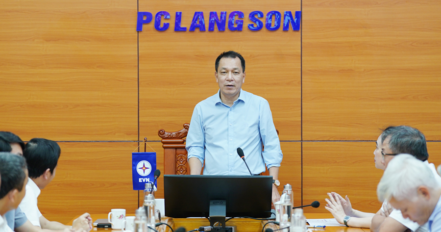 Lãnh đạo Tập đoàn Điện lực Việt Nam làm việc tại Công ty Điện lực Lạng Sơn: Sẵn sàng hạ tầng điện đón "làn sóng" công nghiệp hóa