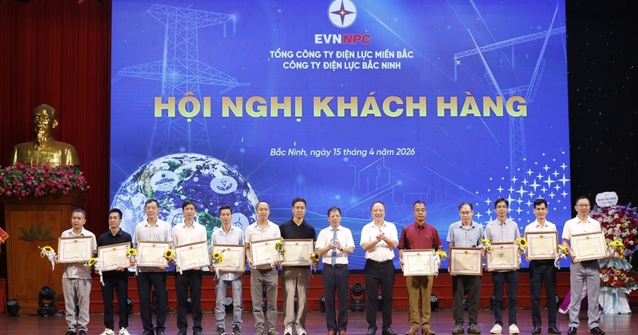 Công ty Điện lực Bắc Ninh tăng cường phối hợp với khách hàng, chủ động bảo đảm cung ứng điện năm 2026