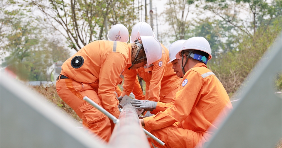 Công ty Điện lực Điện Biên: Kích hoạt "trạng thái thực chiến", sẵn sàng ứng phó thiên tai vùng cao