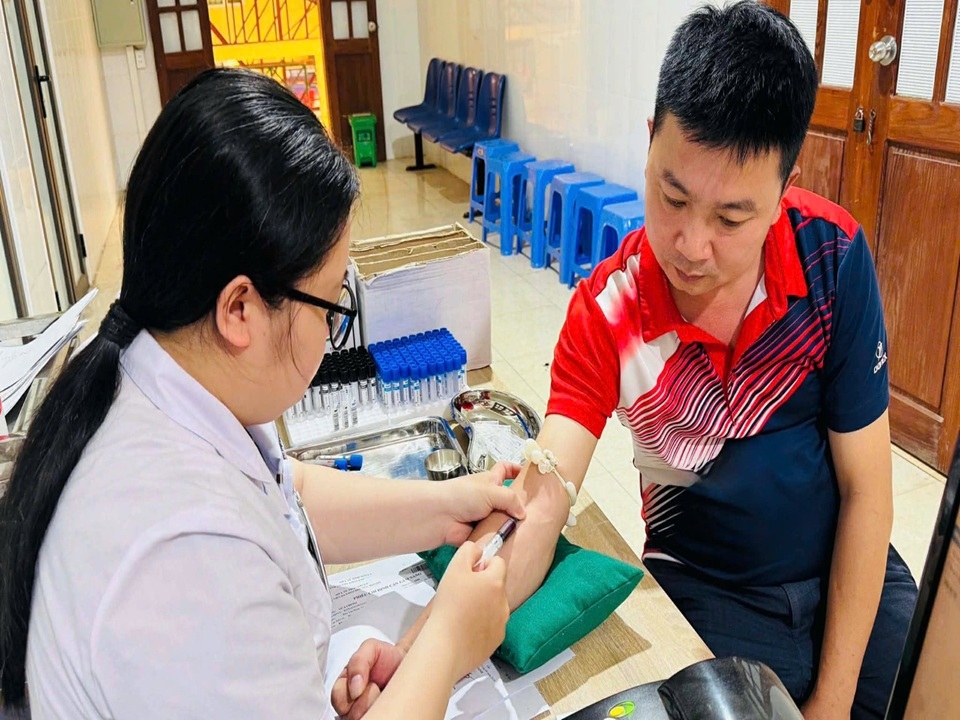 Guonghienmaucuunguoi (1)