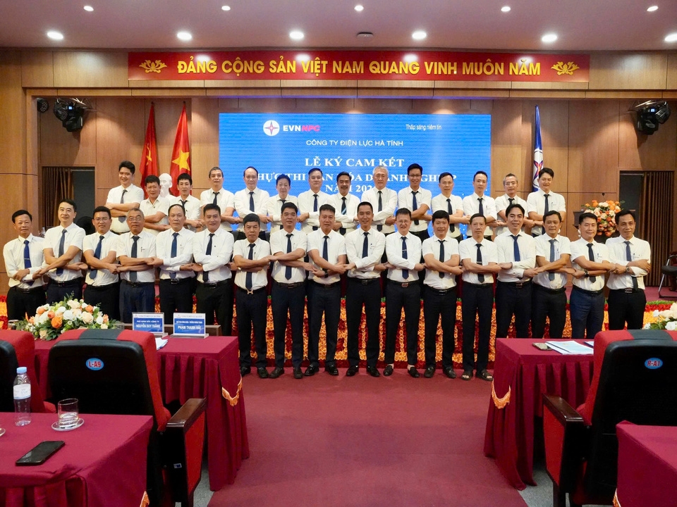 z7699179261457_001_f90764d7bb13b23e8859518a52c7bf73