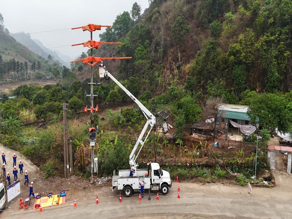 PCSLsathachhotline (2)