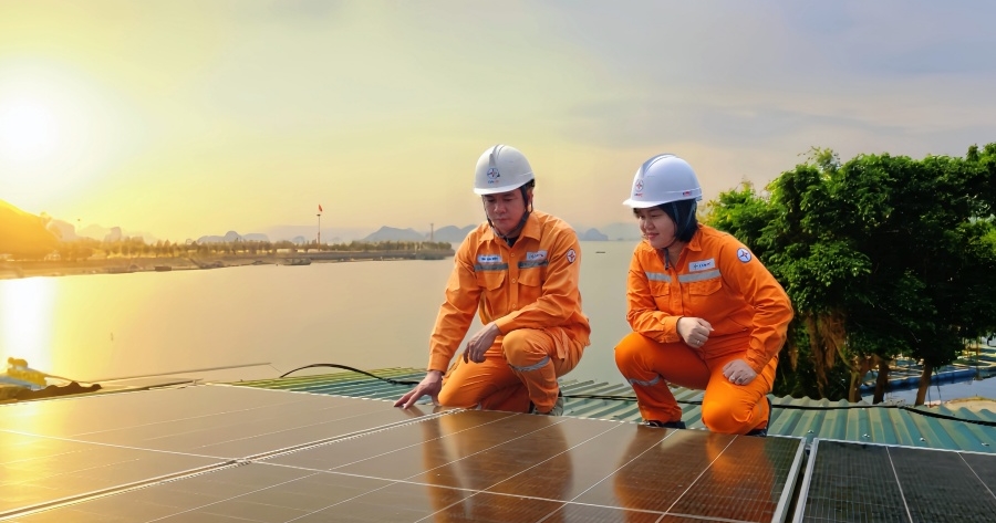 Điện mặt trời mái nhà tại Quảng Ninh: Xu thế tất yếu và lời giải cho bài toán năng lượng bền vững
