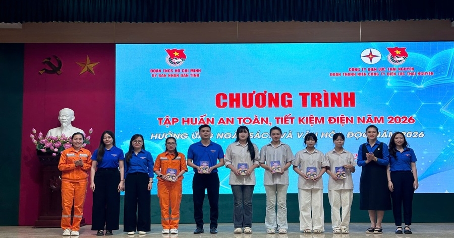 Khơi nguồn ý thức tiết kiệm điện từ văn hóa đọc trong giới trẻ