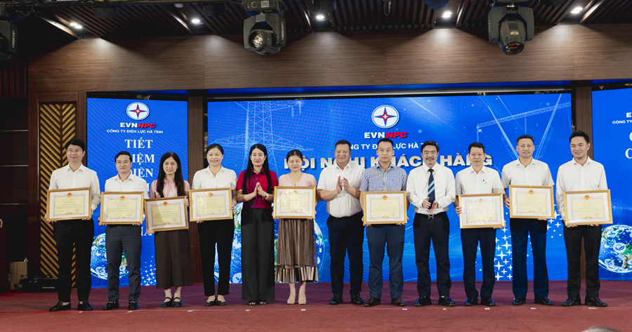 Công ty Điện lực Hà Tĩnh tổ chức Hội nghị khách hàng 2026: Gắn kết đồng hành, hướng tới phát triển bền vững