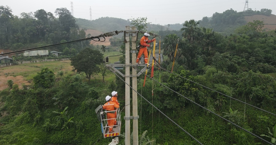 Công ty Điện lực Lào Cai đảm bảo cung cấp điện trong dịp Lễ Giỗ Tổ Hùng Vương, Lễ 30/4 và 01/5 năm 2026