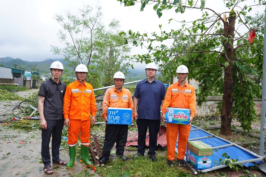 Khac phuc su co Phu Luong 6