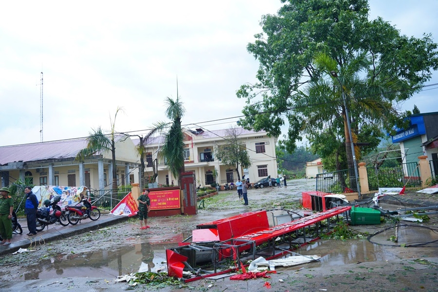 Khac phuc su co Phu Luong 8