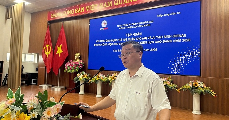 Công ty Điện lực Cao Bằng tổ chức tập huấn ứng dụng Trí tuệ nhân tạo (AI) và AI tạo sinh trong công việc năm 2026