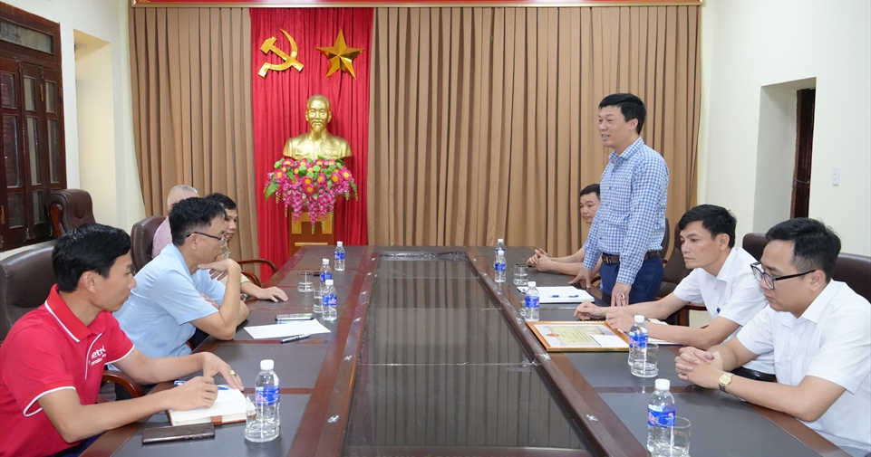 Tăng cường phối hợp khách hàng lớn bảo đảm cung ứng điện mùa nắng nóng 2026